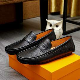 Picture of Louis Vuitton Shoes _SKULVsz37-45mnf051312138